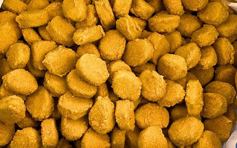 Produzione industriale di nuggets a base di proteine testurizzate